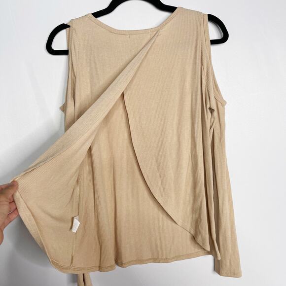 New Cherish Medium M Taupe Peach Open Back Cold Shoulder Long Sleeve Tee Tshirt - Picture 3 of 10